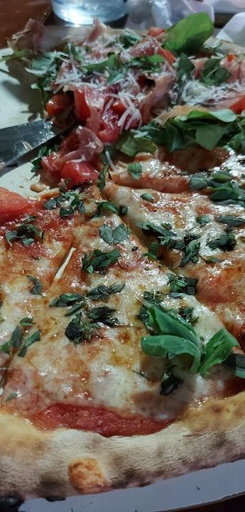 Ristorante-Pizzeria Mamma Mia